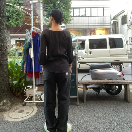 [USED] BLACKクロシェットTOPS