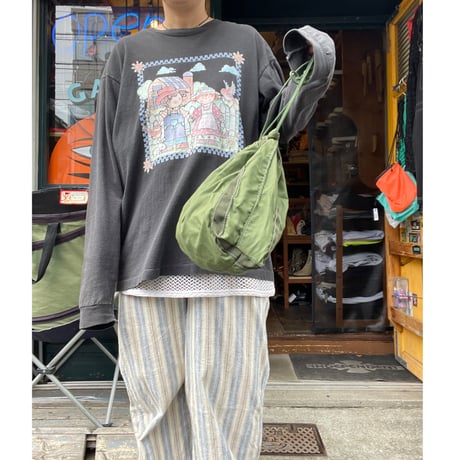 [USED] CUTE🖤 ファンシーBLACK ロンTee