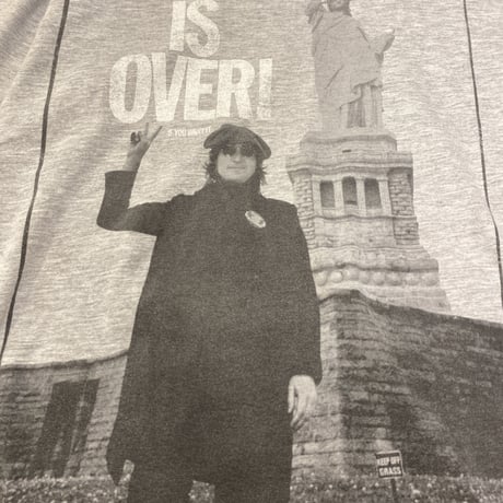 [USED]  'WAR IS OVER!' JOHN LENNON  TEE