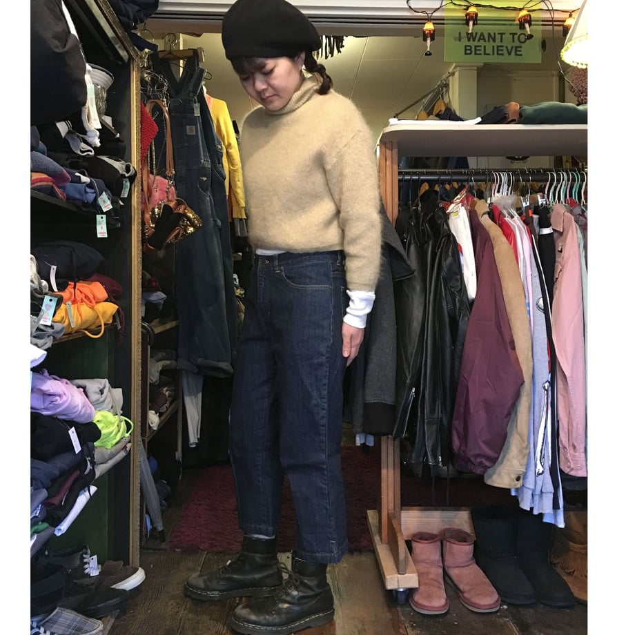 5a2cd8acf22a5b0b3b005355