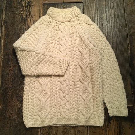 [USED] オーバーサイズ  ケーブルニット