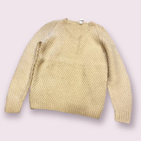 [USED] ホワイト♡ Vネックニット