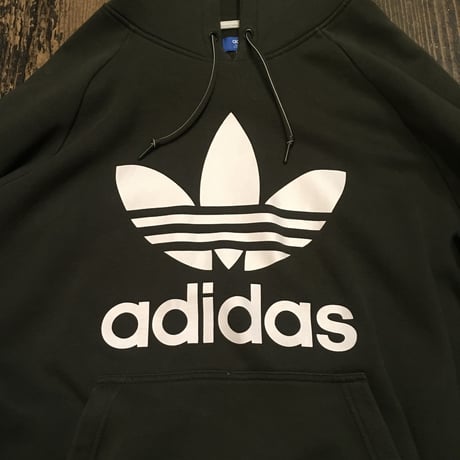 [USED] adidas カーキ色 BIGパーカー