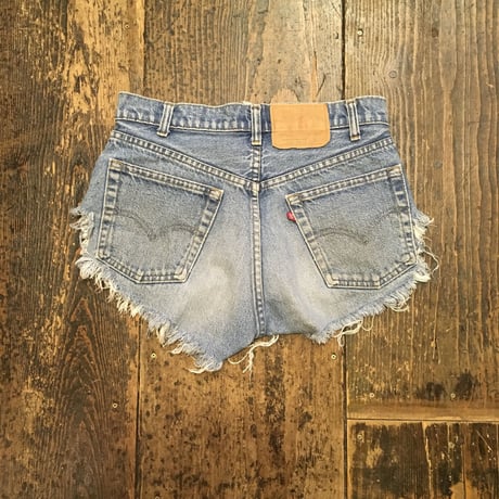 [USED] ふさふさ♡Levi's CUTOFF DENIM SHORTS