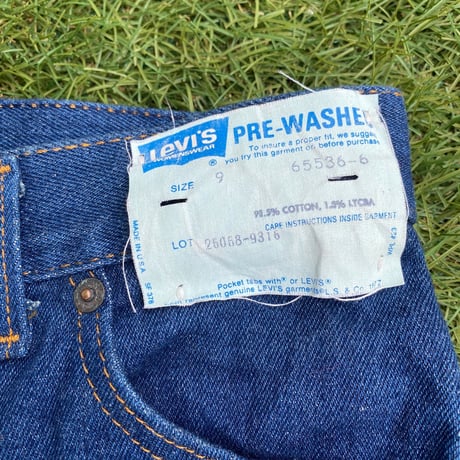 [USED] WOMENS Levis 濃紺 made in U.S.A.