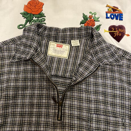 [USED] Levi's HALF ZIP SHIRT！