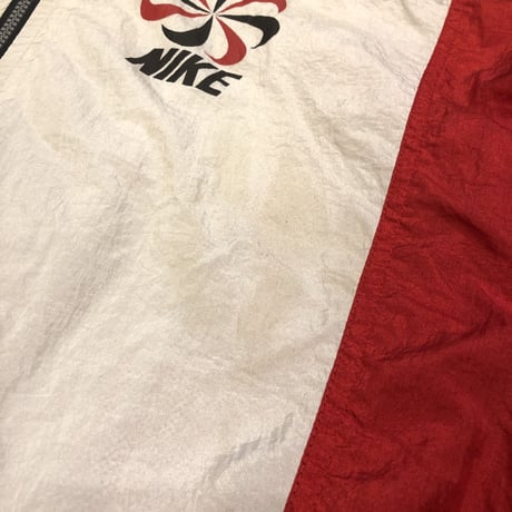 [USED] NIKE ナイロンJACKET！
