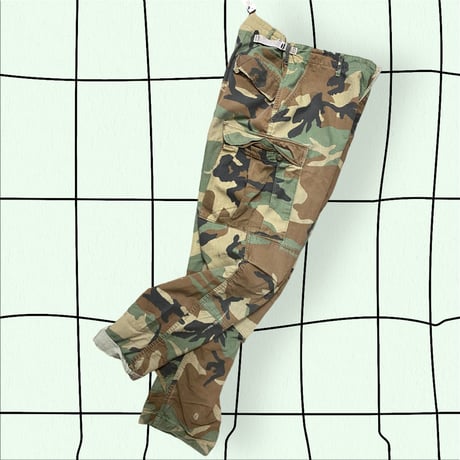 [USED] US ARMY CAMO カーゴ