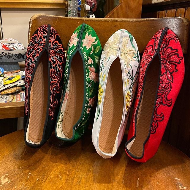 かんから Kung – Fu Shoe｜カンフーシューズ - Silver and Gold