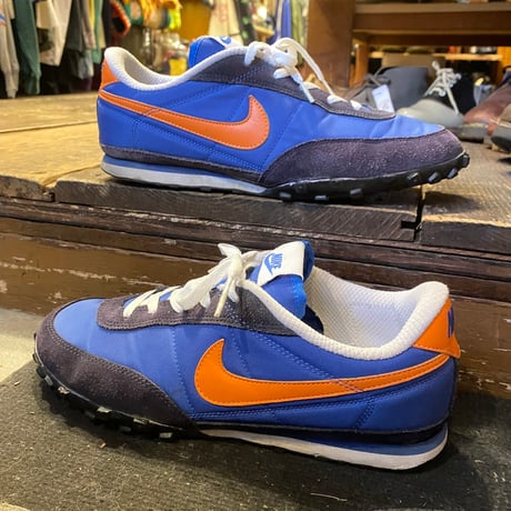 [USED] 2011 NIKE "ワッフルレーサー"（us8 1/2）
