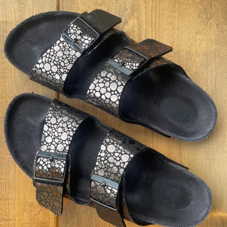 [USED] BIRKENSTOCK ✨ メタリック ARIZONA