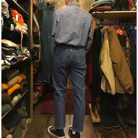 [USED]   Levi's 17501 High-Waist W26