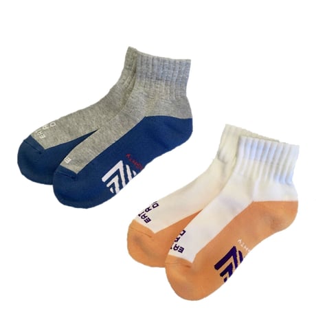 [Naughty × ching & co.] LOS ANGELES QUARTER SOCKS