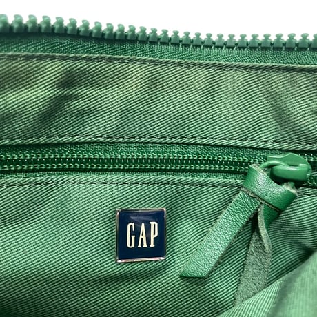 [USED] ”GAP” クリーンの2WAYポーチ