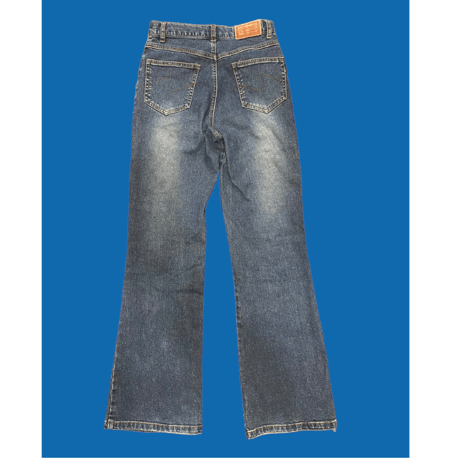 [USED] ストレッチデニムのフレアパンツ🪅