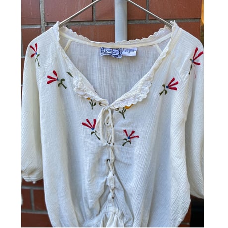[USED] コットンガーゼ刺繍TOPS
