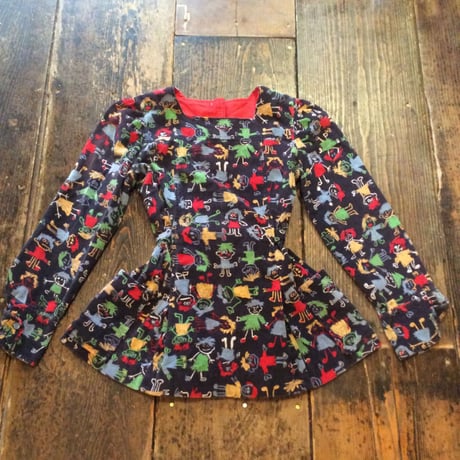 [USED] 落書きプリント TOPS