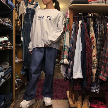 [USED] ESPRIT LOGO SWEAT♡