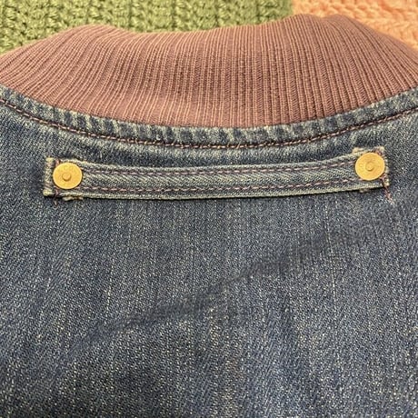 [USED] Levi's RED  DENIM JACKET