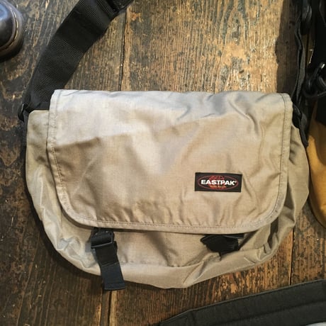 [USED] EASTPACK  ショルダーBAG