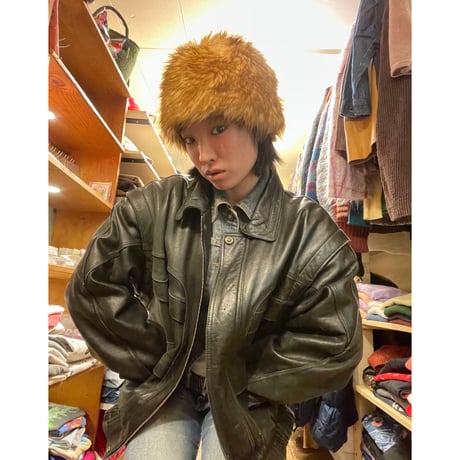 [USED] FAKE Fur HAT