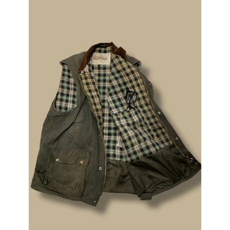 [USED] オイルド ベスト made in ENGLAND.