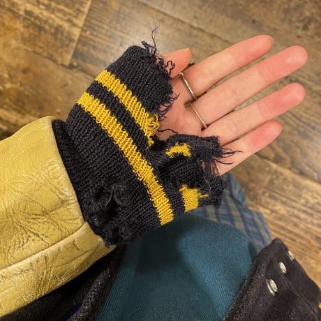 [USED]  ちょいボロ♡ vintage スタジャン