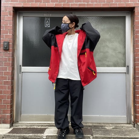 [USED] Marlboro NYLON PARKA