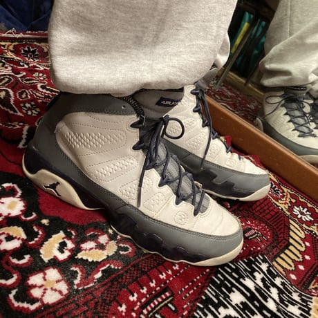 [USED] NIKE AIR JORDAN 9 Retro
