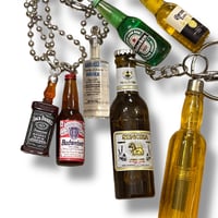 [USED] alcohol key chain 🥃🍷🍺🍸🍹🔑