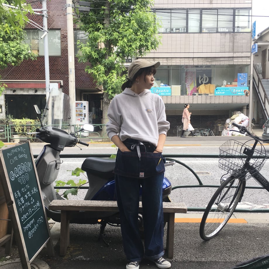 5b25f9565496ff29a600179f
