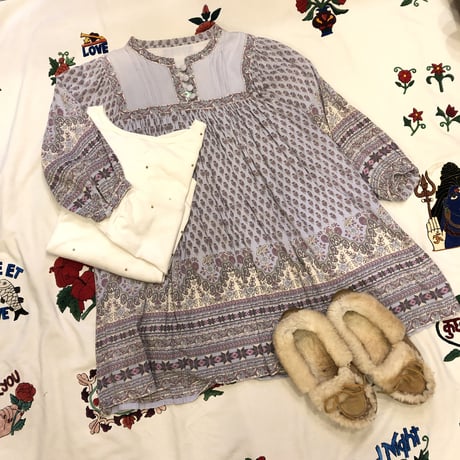 [USED]  サラフワ♡エスニックTOPS