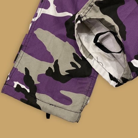 [USED] good size💜purple CAMO PANTS