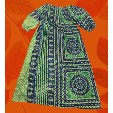 [USED]  vintage ファブリックロングワンピース