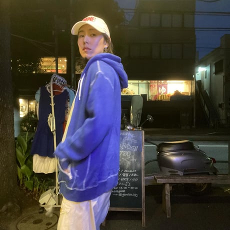 [USED] USED 🫐 ZIP PARKA