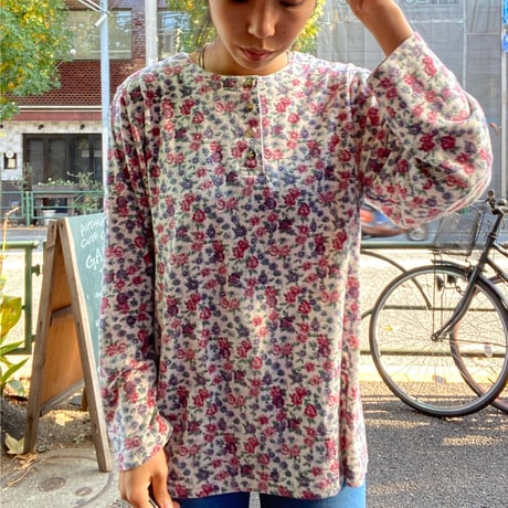 [USED]  花柄ヘンリーネック トップス