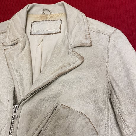 [USED] WHITE REAL LEATHER JACKET♡