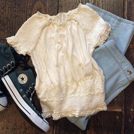 [USED] COTTON WHITE TOPS