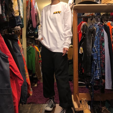 [Naughty] 7.1oz CARRY A QUESTION  WHT L/S Tee