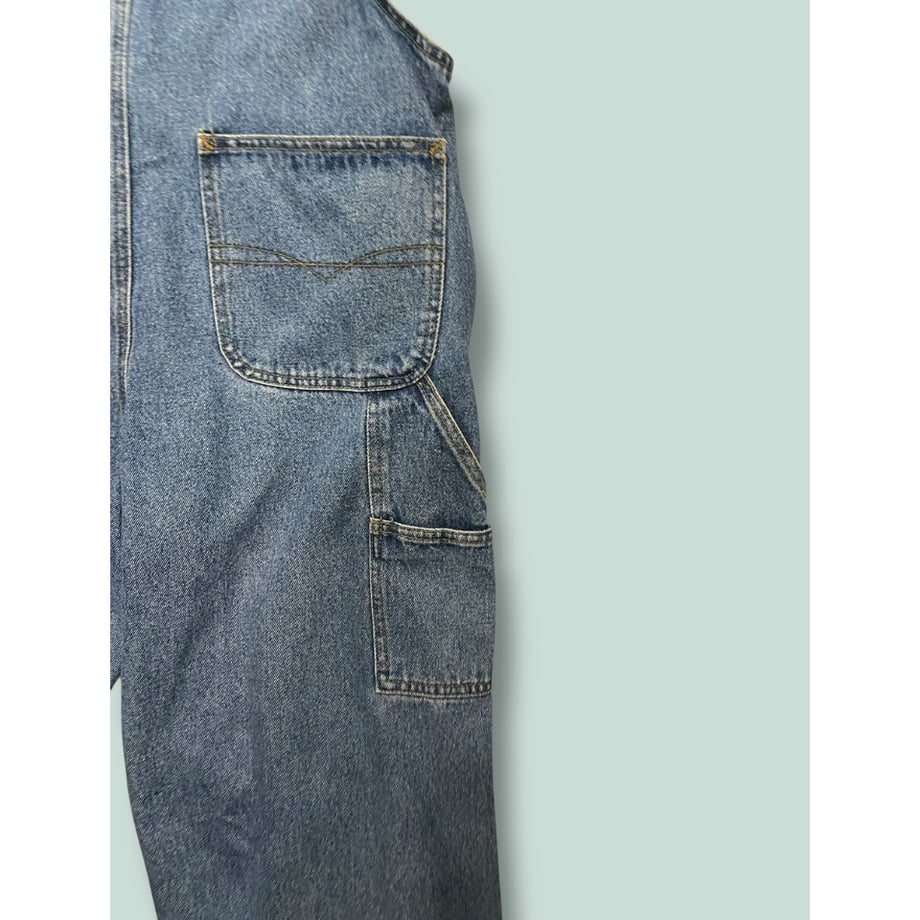 689ec877d3fe323fcbc9aa6e