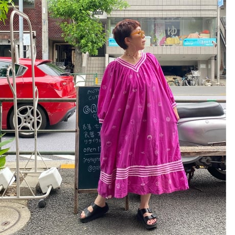 [USED] 70‘s 和柄ロングワンピース 💜
