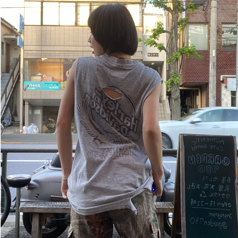 ※静岡県の人 Harley-Davidson タンクトップ （蝶々柄 スカート ハーレー