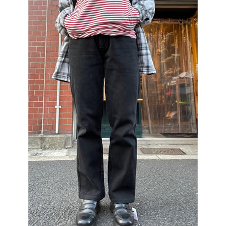 [USED] wrangler BLACK ストレッチデニム