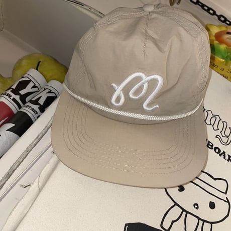 [USED] Malbon ぷっくり刺繍 BEIGE NYLON CAP🦙🤎