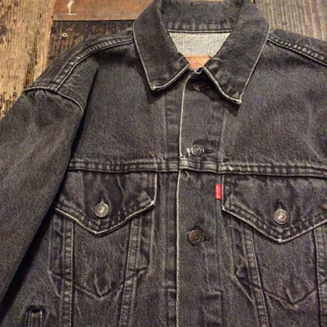 [USED] Levis 70506 BLACK! size 38