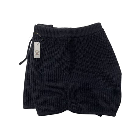 [USED] NAVYカラーのニットショーツ