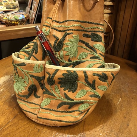 [USED] レザー巾着BAG