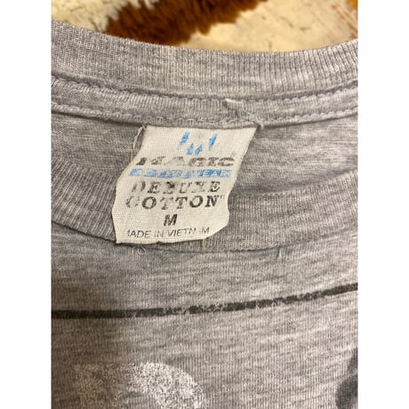 [USED]  'WAR IS OVER!' JOHN LENNON  TEE