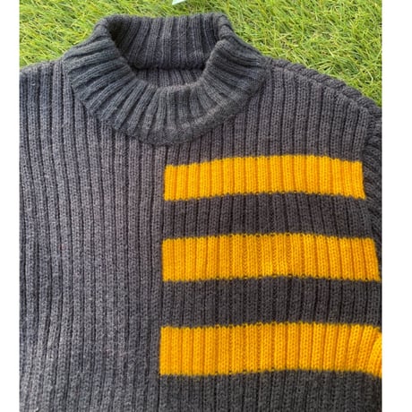 [USED] BLACK×YELLOW 🖤💛リブニット