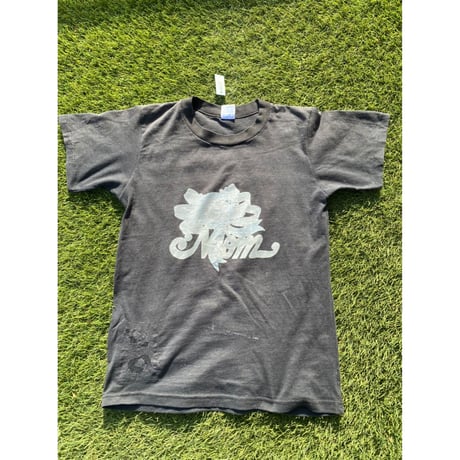 [USED] MOM ♡Tee